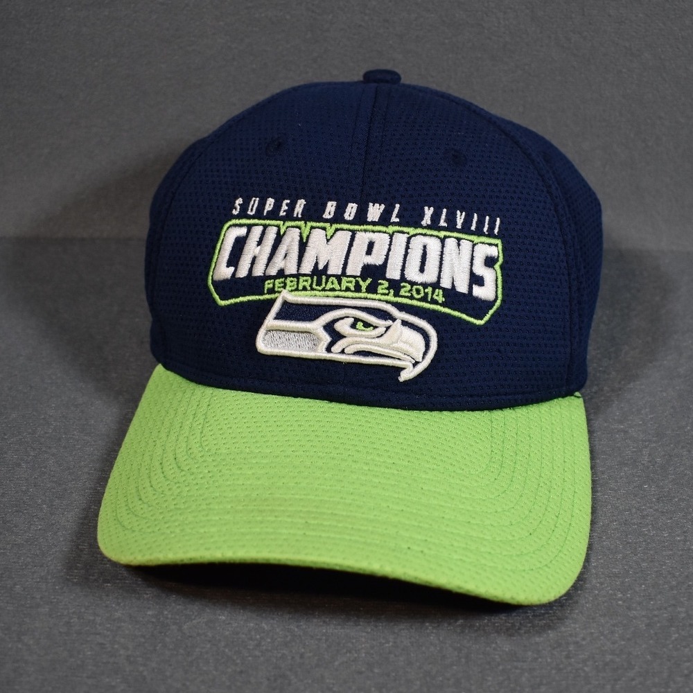 Seattle Seahawks New Era Fitted M-L 2014‎ Super Bowl Champions Hat Green Blue